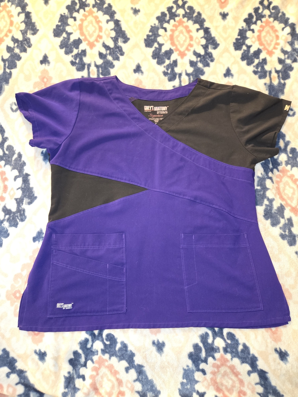 Grey's Anatomy Women’s Purple and Black Scrub Top